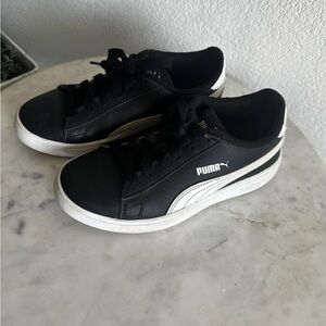 PUMA Unisex Court Star Low-Top Sneakers Black  Unisex Sz 2 Kids